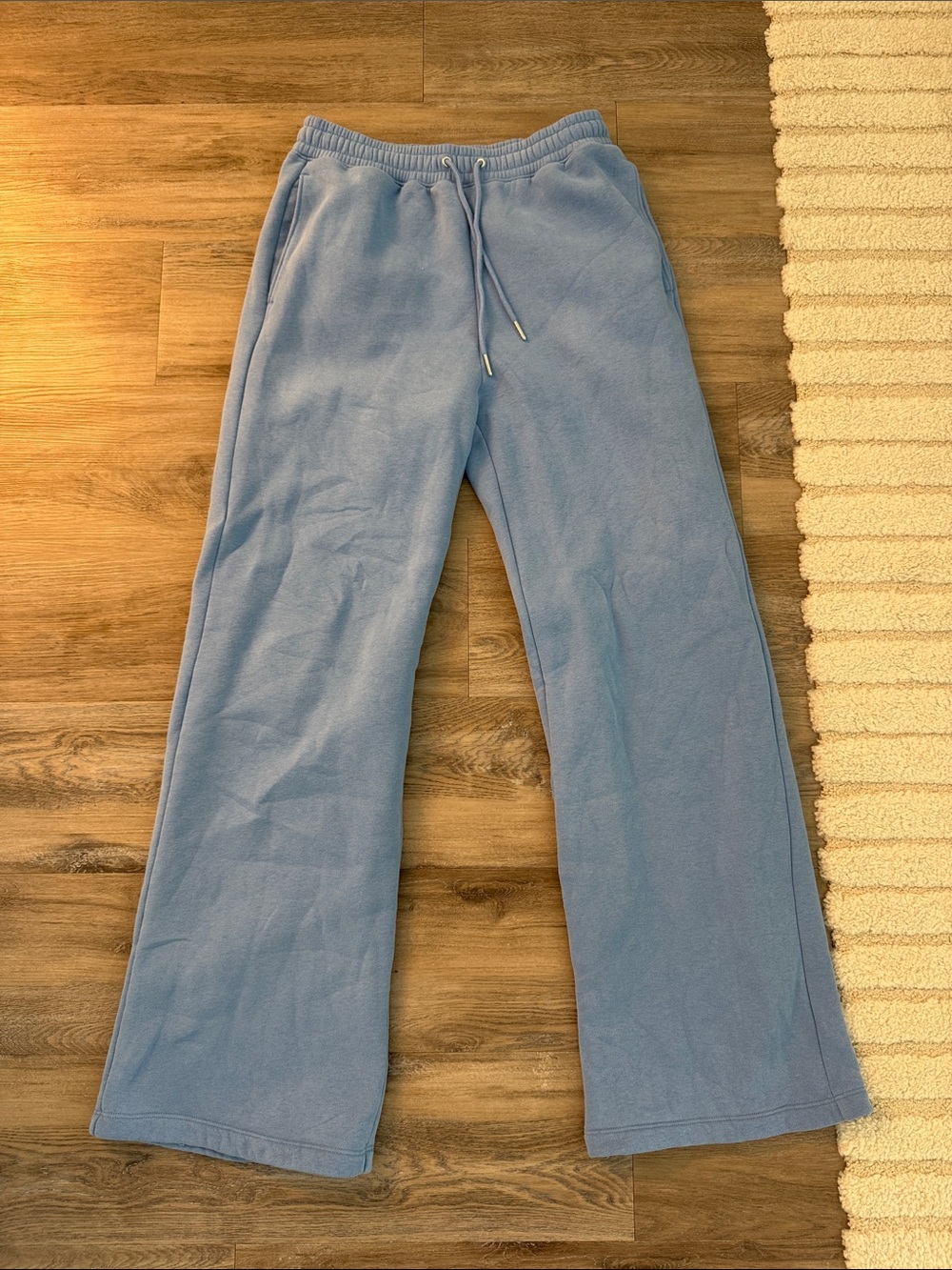 Abercrombie & Fitch Light Blue High Rise Sunday Wide Leg Sweatpant - Picture 4 of 6